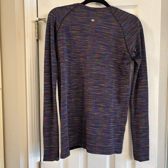 Lululemon Swiftly Tech Long Sleeve 2.0 in Black / Rainbow - Picture 3 of 5